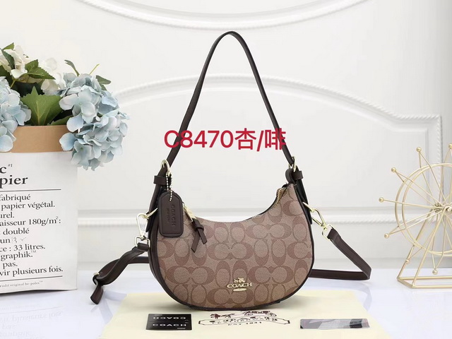 C0ACH Handbags 068